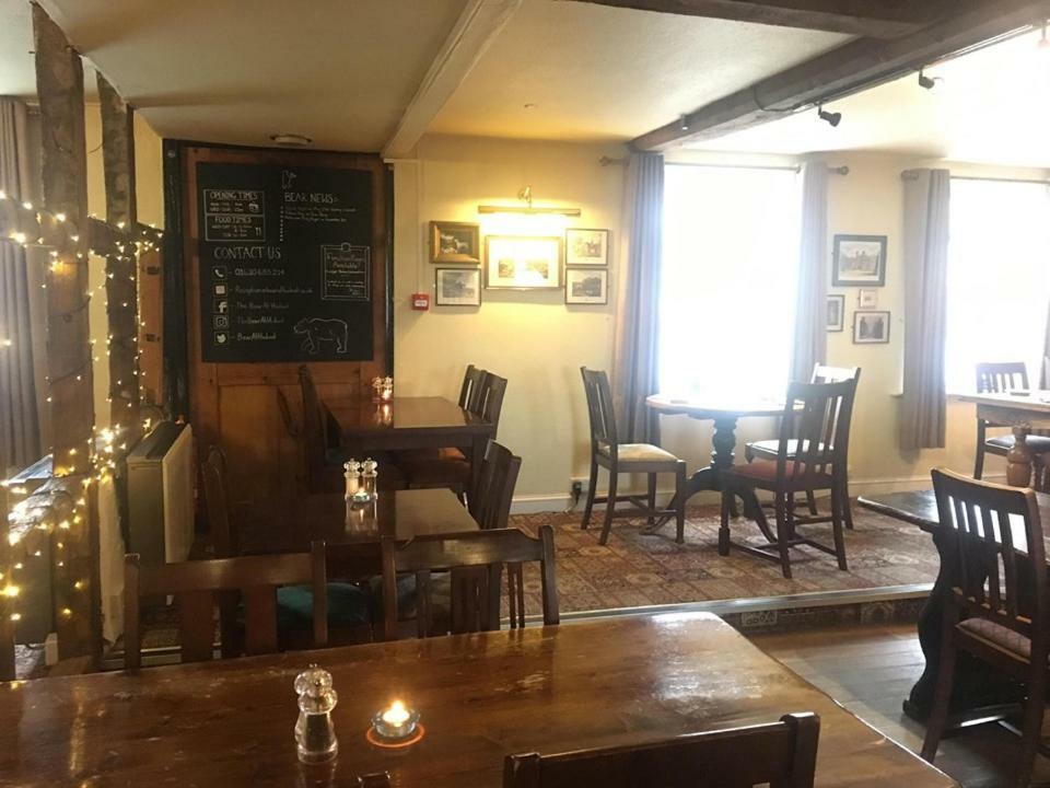 The Bear Inn Hodnet Exteriér fotografie